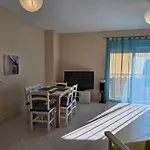 Two Bedroom With Sea View 091 Appartamento