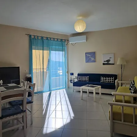 شقة Two Bedroom With Sea View 091 ساراندا