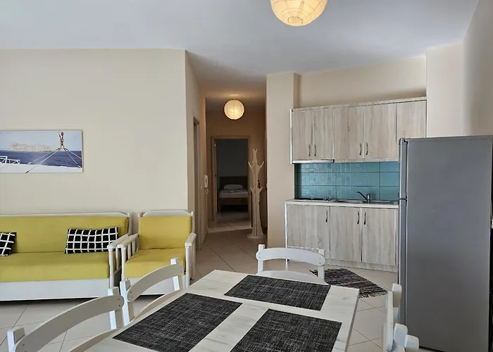 Appartement Two Bedroom With Sea View 091