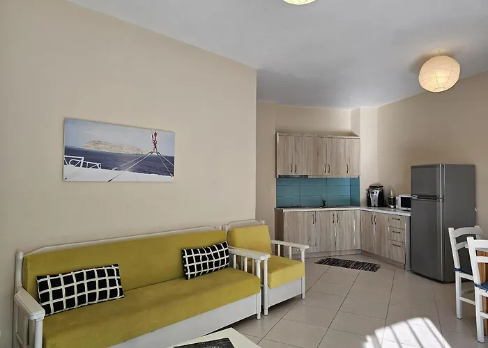 Two Bedroom With Sea View 091